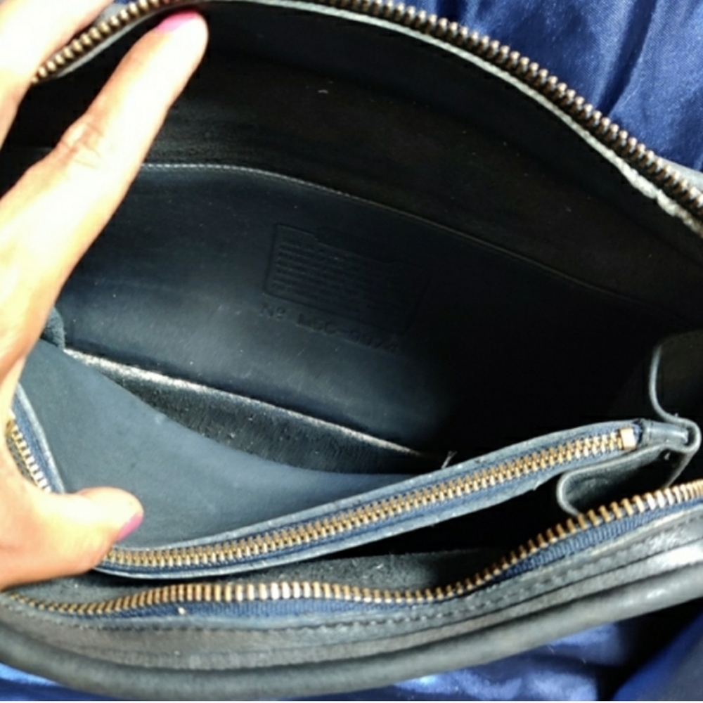Coach Black Leather Messenger Bag - Picture 8 of 10